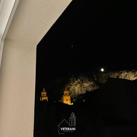 Veterani Holidays เชฟาลู ภายนอก รูปภาพ